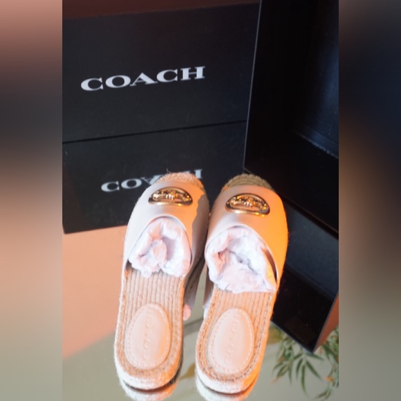 COACH CAMILLE LEATHER ESPA - Picture 3 of 11